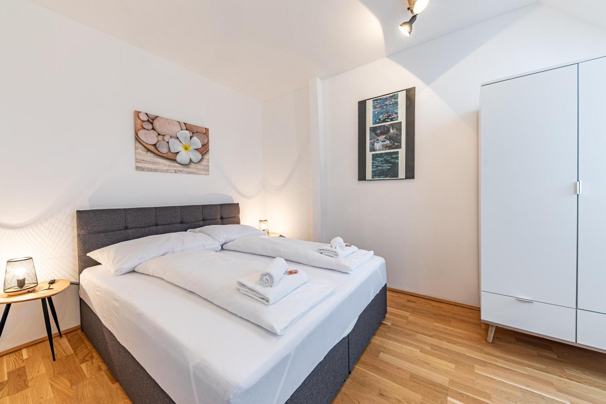 Penthouse Suites By Jr City Apartments Wien Eksteriør billede